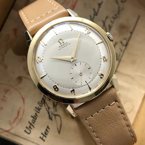 Omega ‘Calatrava’ subsecond dial – Calibre 344 made in 1953